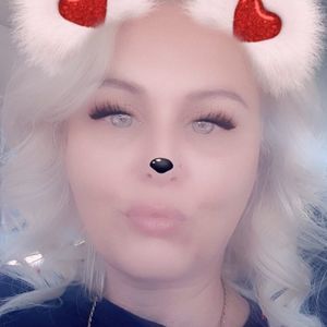 Meet your Posher, Mae